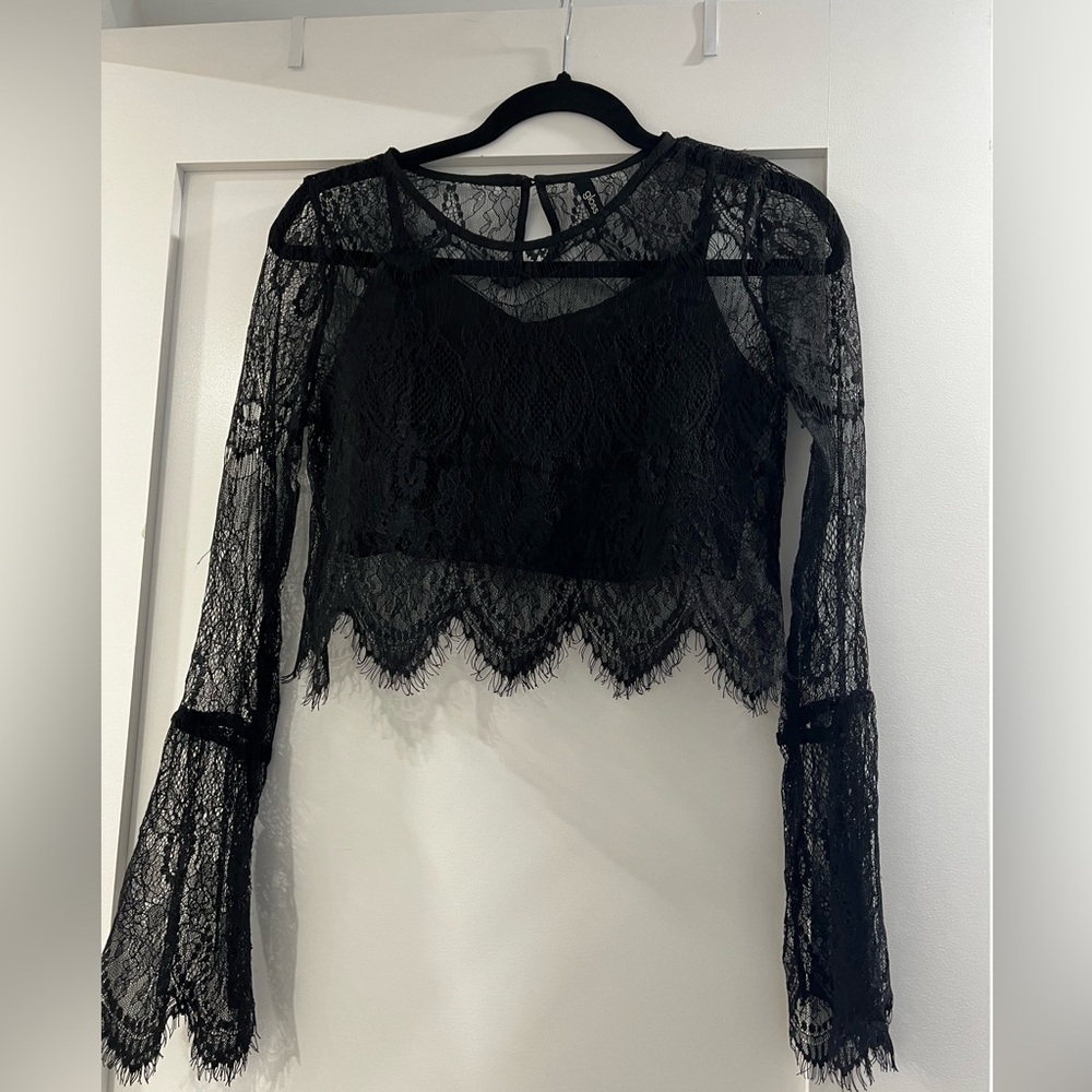 Black Lace Crop Top - Small